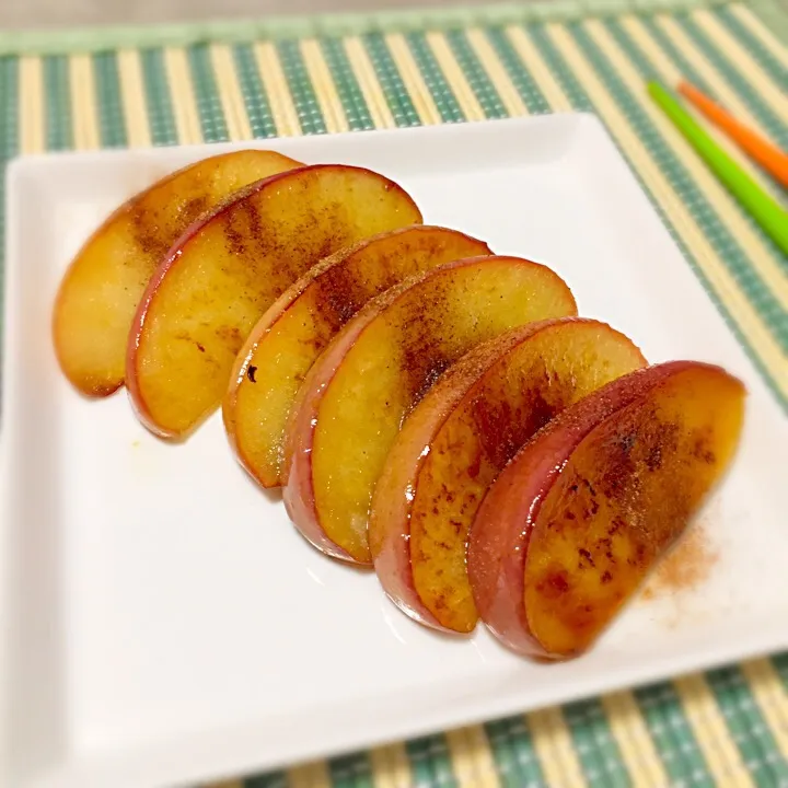 🍏ココナッツオイルで焼きリンゴ🍎|はるかさん