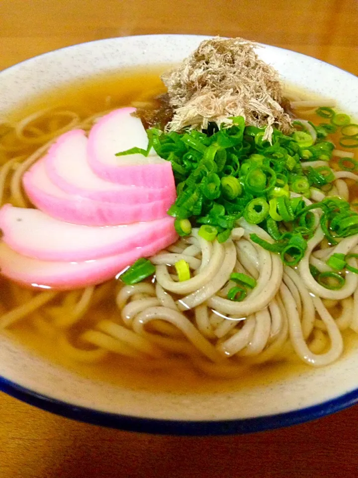 かけ蕎麦🍲とろろ昆布でね💕|まいりさん