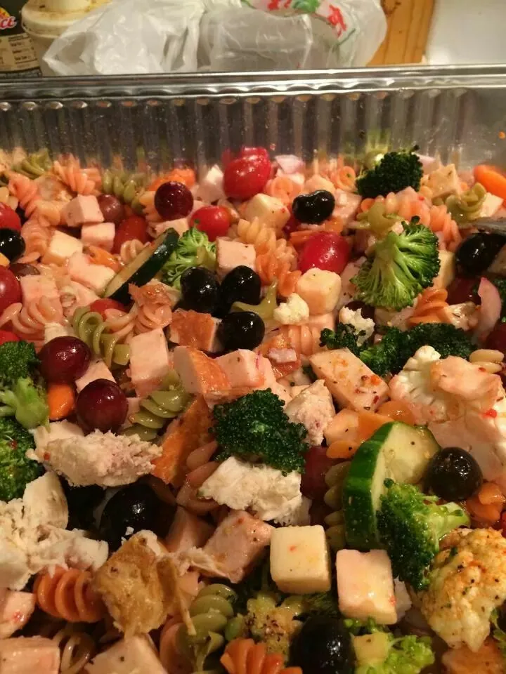 Snapdishの料理写真:chicken pasta salad|teresa whiteさん