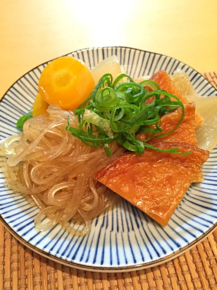 さつま揚げとマロニーの煮物|白猫さん