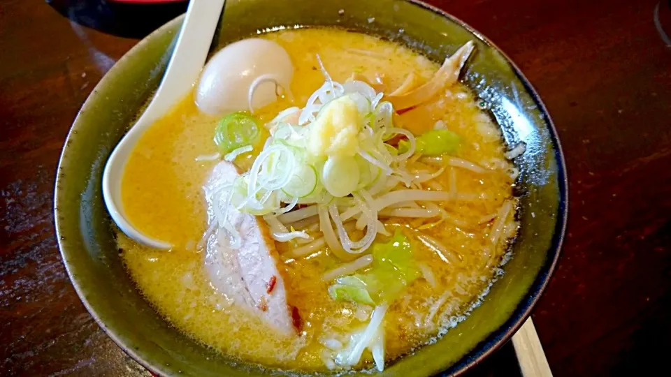 Snapdishの料理写真:味玉白味噌ラーメン|稀輝さん