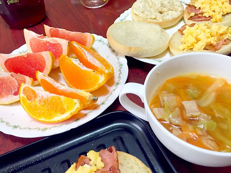 今日の朝飯！|よくちゃんさん