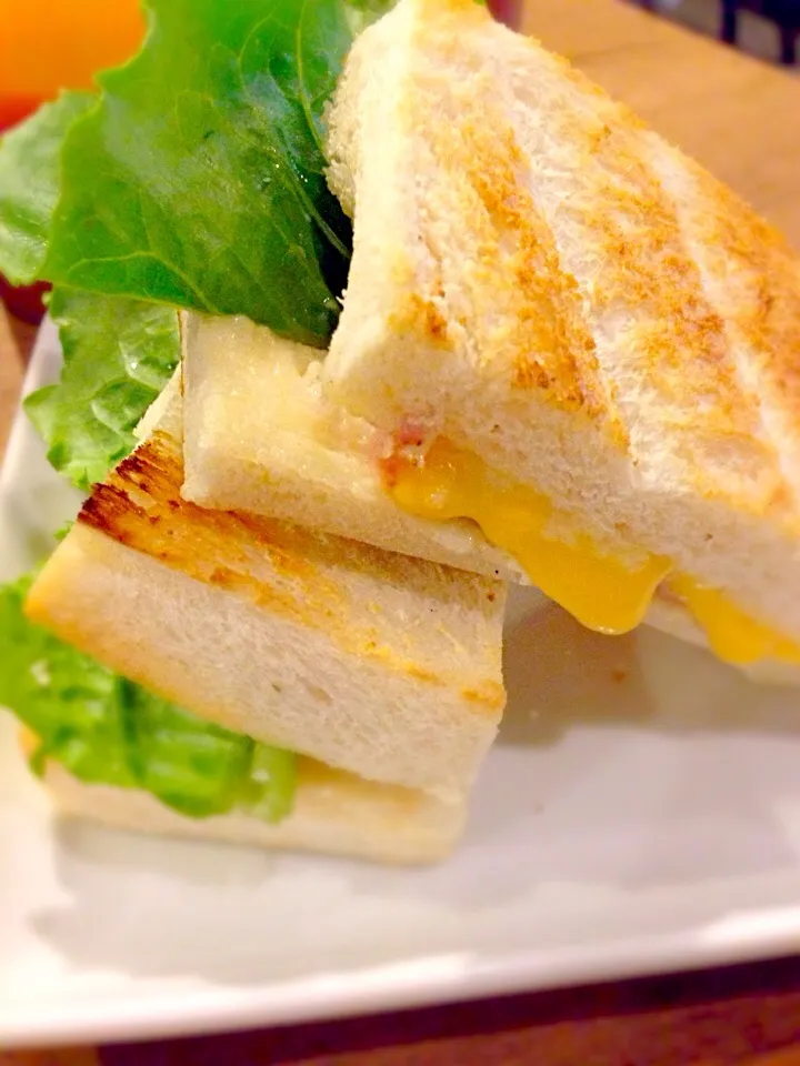 Ham & cheese sandwiches|Anne~AunAunさん