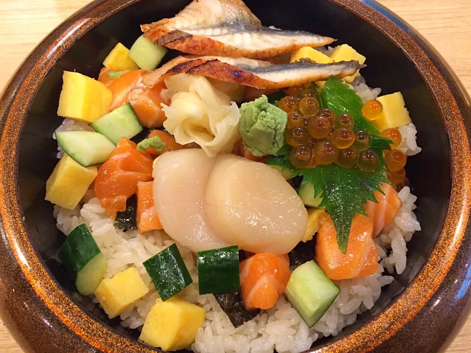 Snapdishの料理写真:Make your own chirashi @ Senmi Sushi|Ong Sor Fernさん