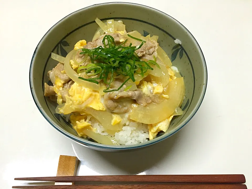 Snapdishの料理写真:豚たま丼|utayataさん