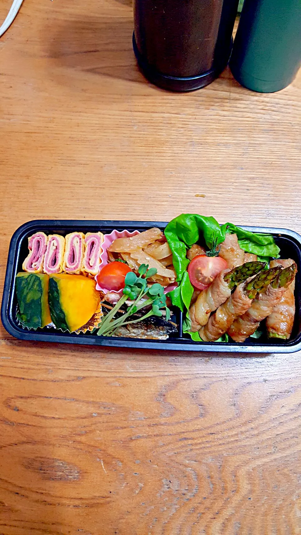 今日のお弁当❕アスパラの豚バラ肉巻き🐷|クッキングオヤジさん