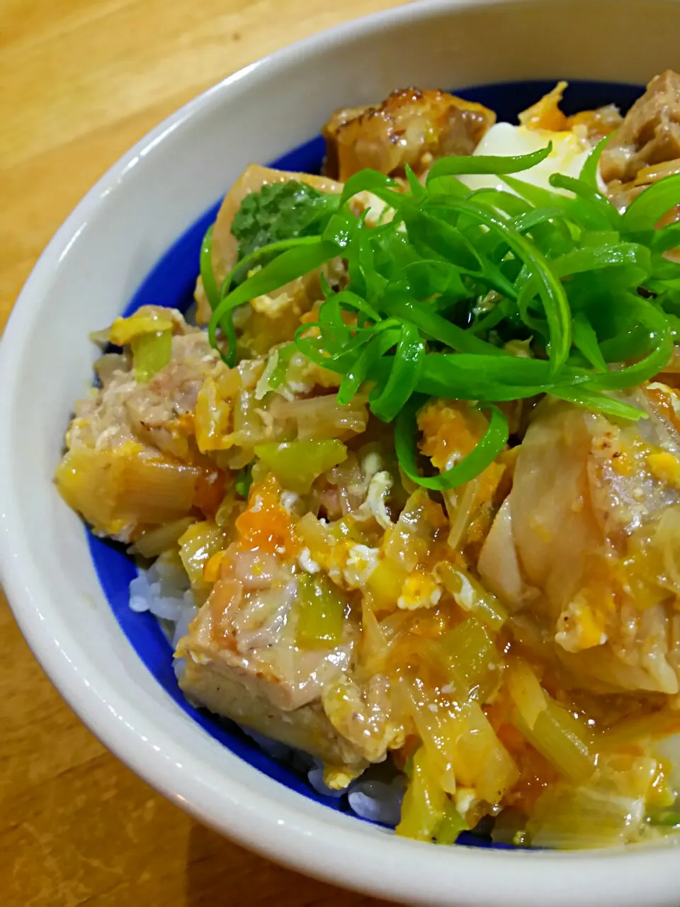 ねぎ塩の親子丼|徳之島トトロンヌさん