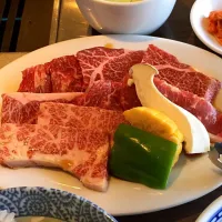 Snapdishの料理写真:黒毛和牛焼肉ランチ|chamifumiさん