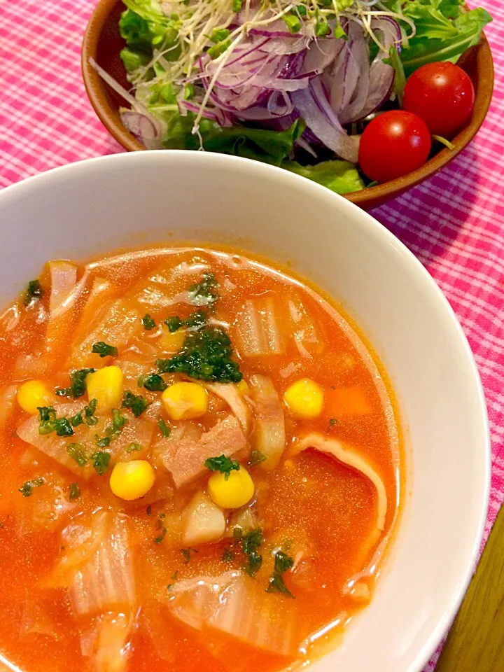 ミネストローネで夕食🍲|かずみさん