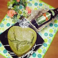 Snapdishの料理写真:♡カルーア抹茶でハートパウンドケーキ♡