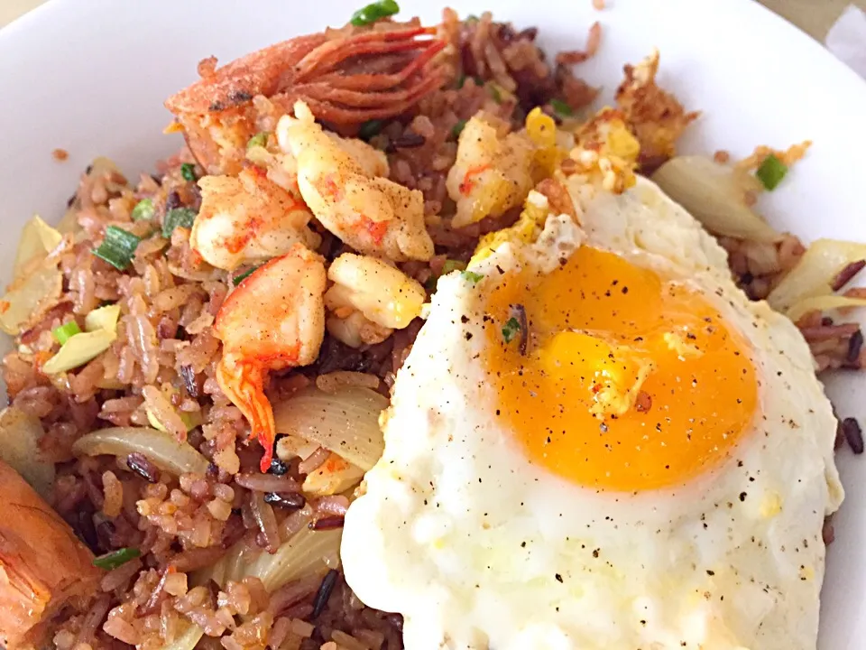 Curry fried (brown)rice with shrimps|yongyongさん