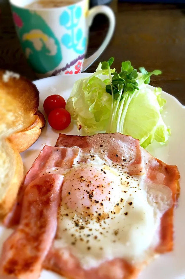 昨夜のドボンから頑張って作りました、今日の朝食|muutさん