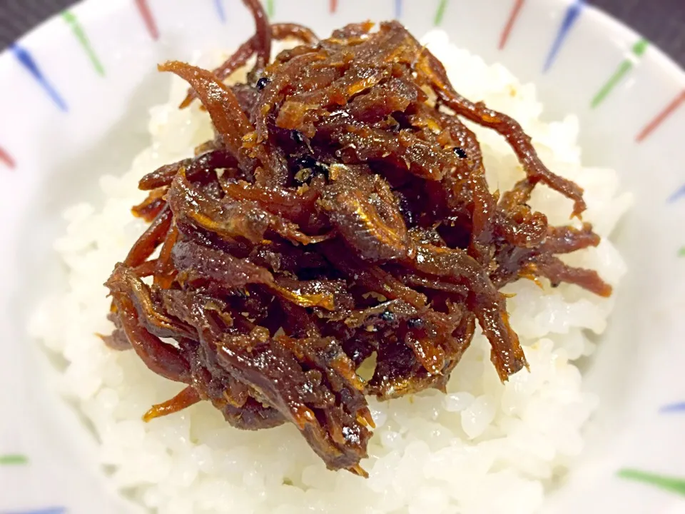 まーぶるちゃんからのお届けもの～💓
いかなごのくぎ煮💓
熱々ご飯で頂いてま～す😋|みほままこさん