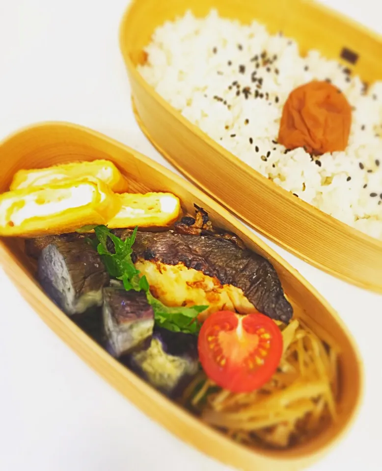 Snapdishの料理写真:今日のお弁当。鱈の金山寺みそ漬け、茄子の煮びたし、卵焼き、大根の皮のきんぴら。|Junさん