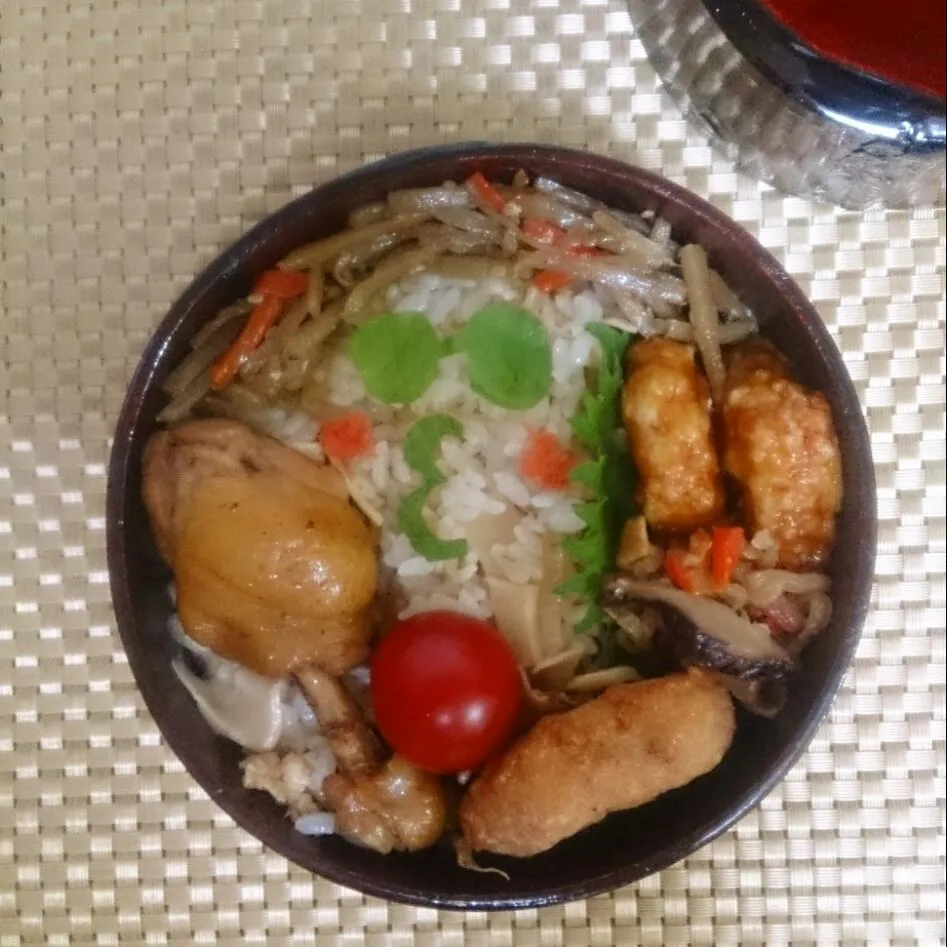 マラカス片手に、うーまんぼ的なおじさん弁当。|ゆうkitchenさん