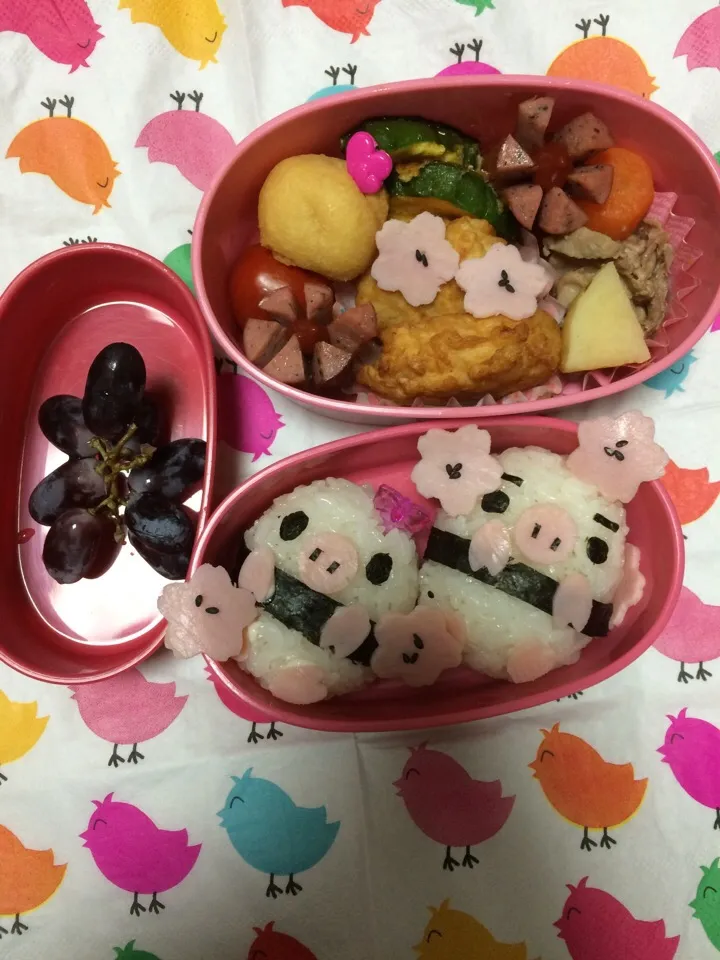 学童弁当〜シロブタカップル❤️〜|こむぎさん