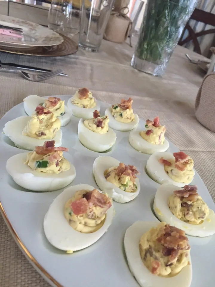 Bacon & green onion deviled eggs|Crystal DeBoerさん