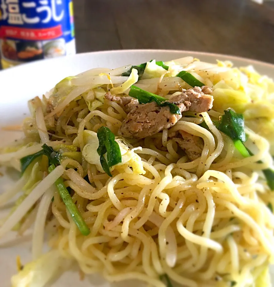 チョット早目のランチは
       塩こうじ 焼きそば|muutさん