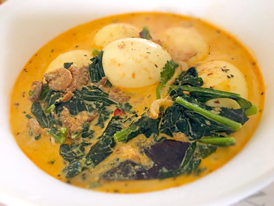 Gulai kale with egg and milk #borecole #kale|lia apriliaさん