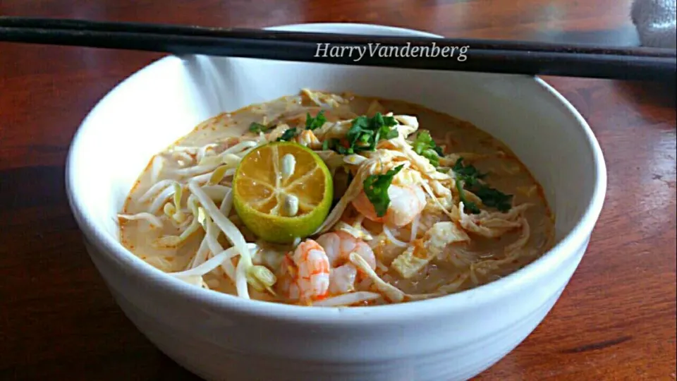 kuching laksa #harrycooking|harry vandenbergさん