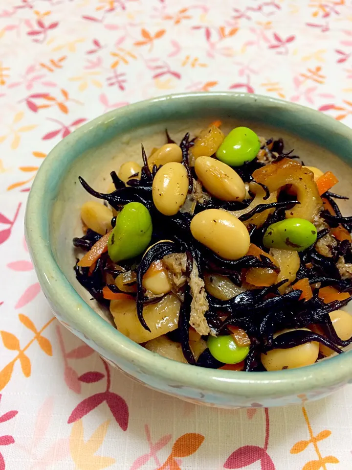 ひじきと大豆と枝豆の煮物😁|ブー吉さん