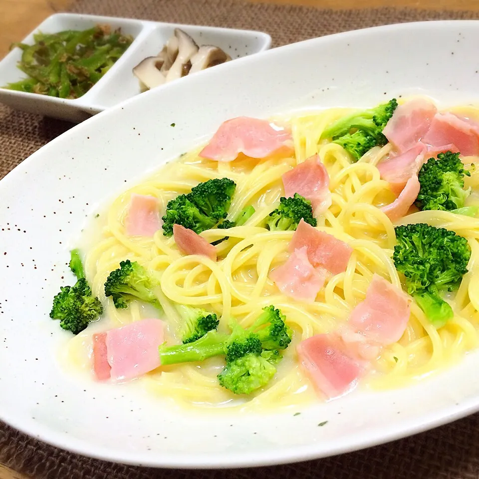 Snapdishの料理写真:クリームパスタ☆|skyさん