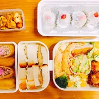 Snapdishの料理写真:お花見のお弁当|かなこさん