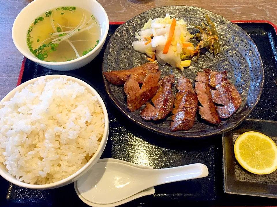 札幌 焼肉プライム 佐藤の牛たん定食|pipioujiさん