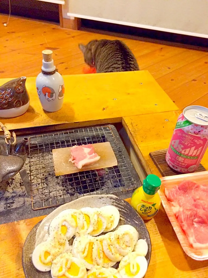 Snapdishの料理写真:岩塩プレート焼き（笑）|Kouji Moriyamaさん