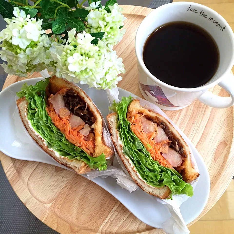 塩ぼんじり焼き鳥&クリームチーズ、いかなごくぎ煮❤︎トーストサンド|Makinsさん