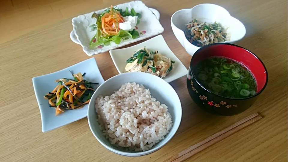 休日のお昼御飯※健康定食風※|ちーざさん