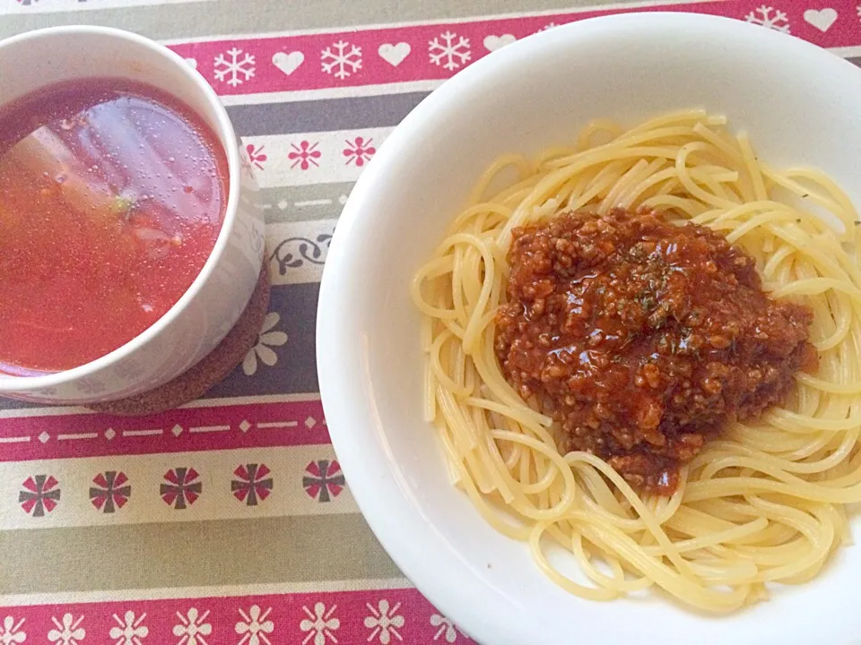 ミートソーススパゲッティとミネストローネ|みほ＊＊＊さん