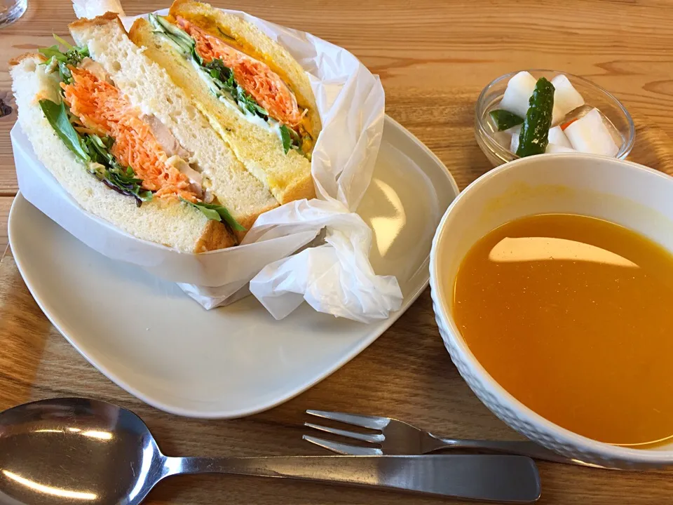 サンドイッチランチ🍞|まるいのさん