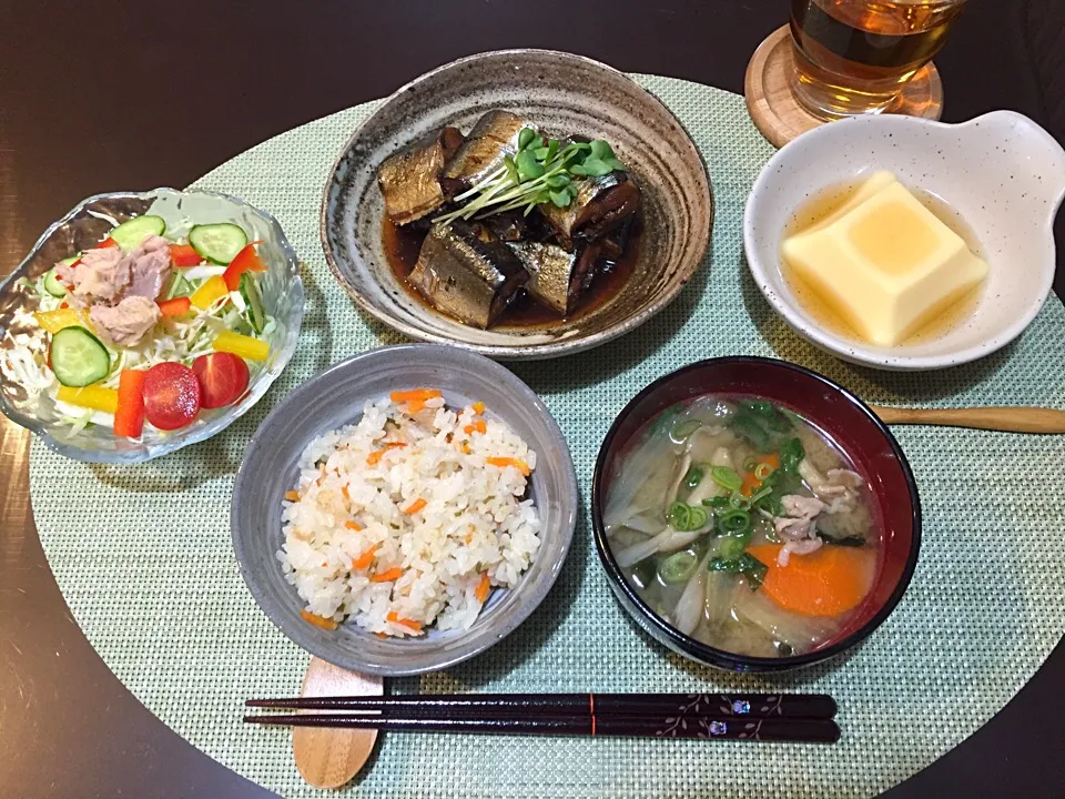 炊き込みご飯・豚汁・さんまの甘露煮|お豆さん