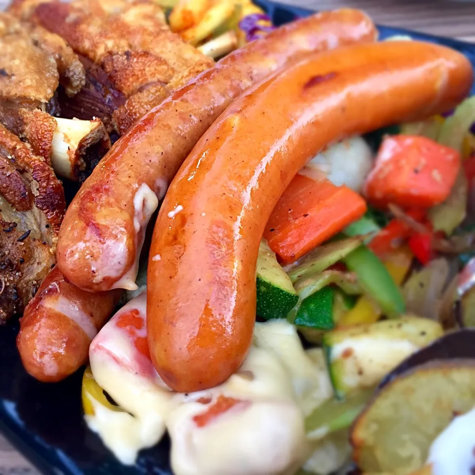 Pork knuckle and sausages|Jeremy Khooさん