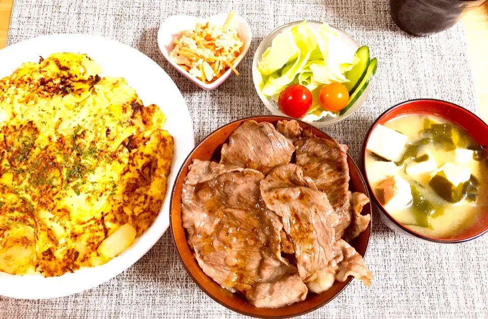 牛肉丼⭐️にんにく炒飯|ゆきなこもちさん