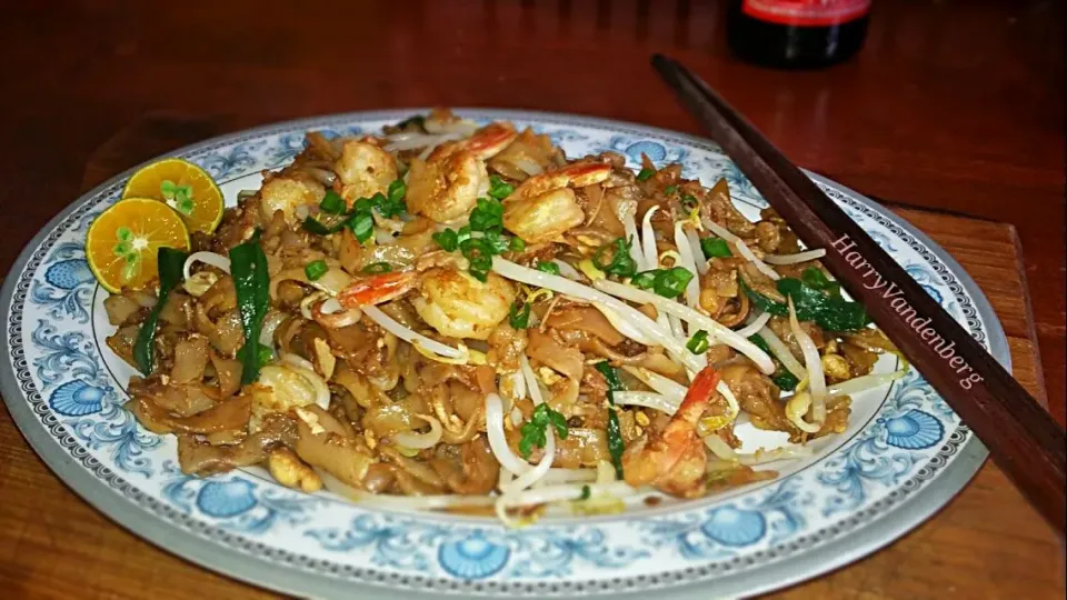 fried rice noodle #harrycooking #homecooking|harry vandenbergさん