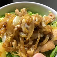 塩ダレ豚丼🐽|アッコさん