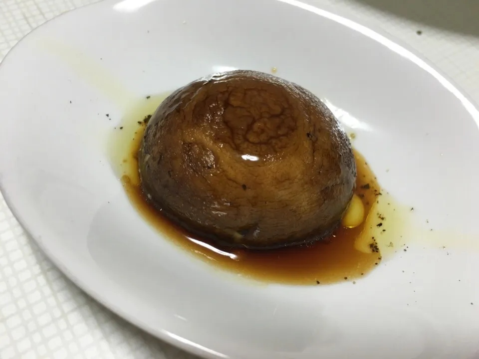 Snapdishの料理写真:山形県舟形町のマッシュルームのステーキ|お家でbar!さん