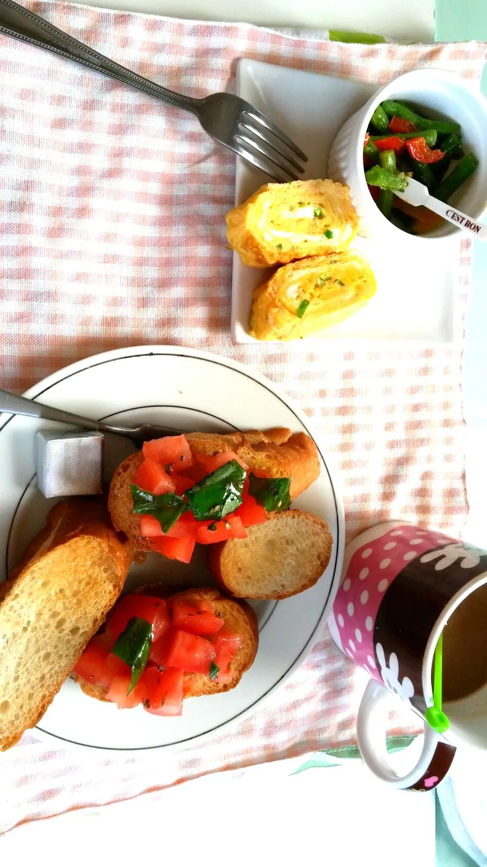 旦那のお弁当を作った余りで朝食☕🍞🌄|mky710801さん