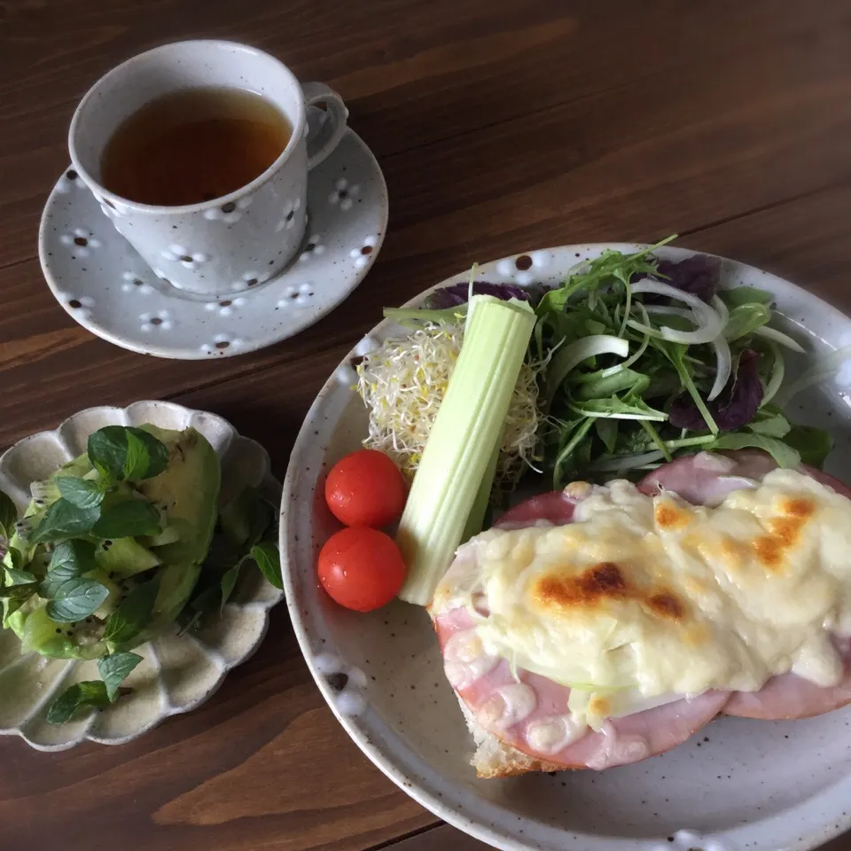 今日の朝ごはん|ぺんぎんさん