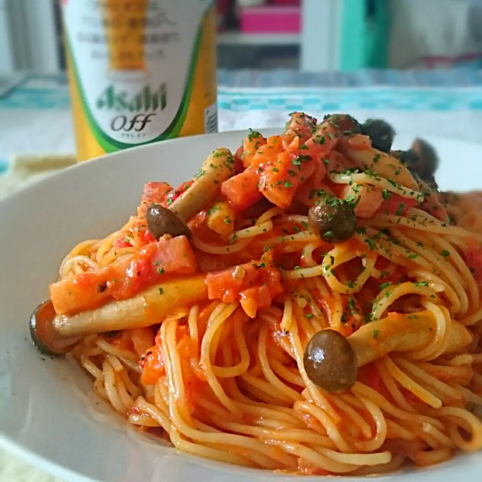 朝・昼・夜ご飯～  トマトソースと生クリームでクリームパスタね❤|ちぇさん