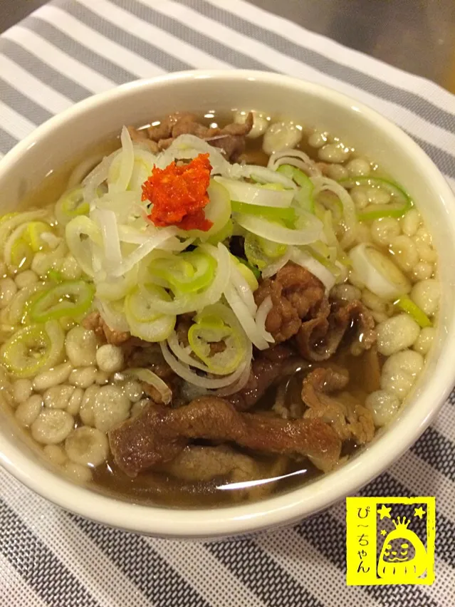 Snapdishの料理写真:お昼ご飯・肉うどん😁💦|☆ぴ〜ちゃん☆さん