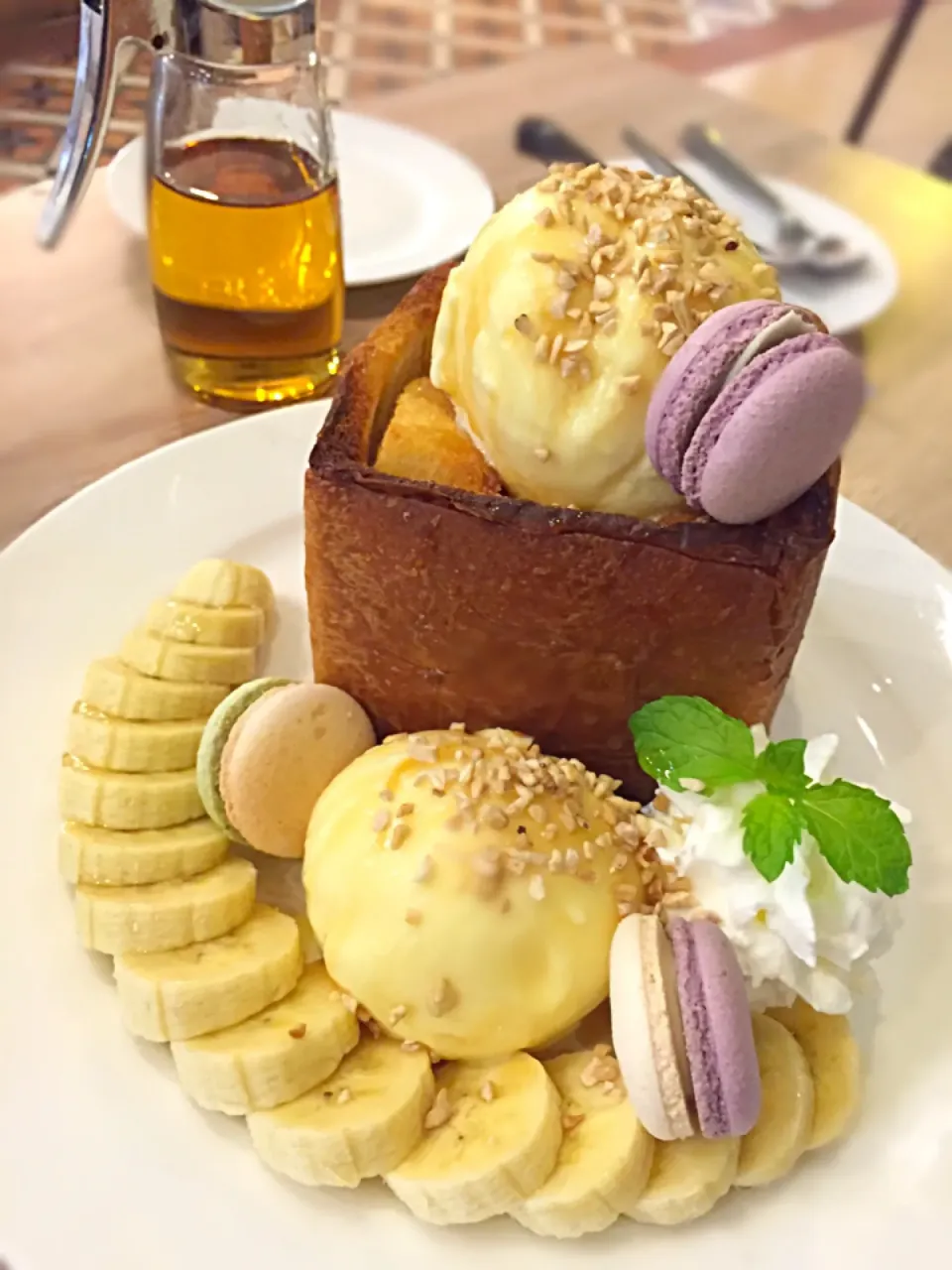 Vanilla Ice Cream Honey Toast🐝|Queenさん