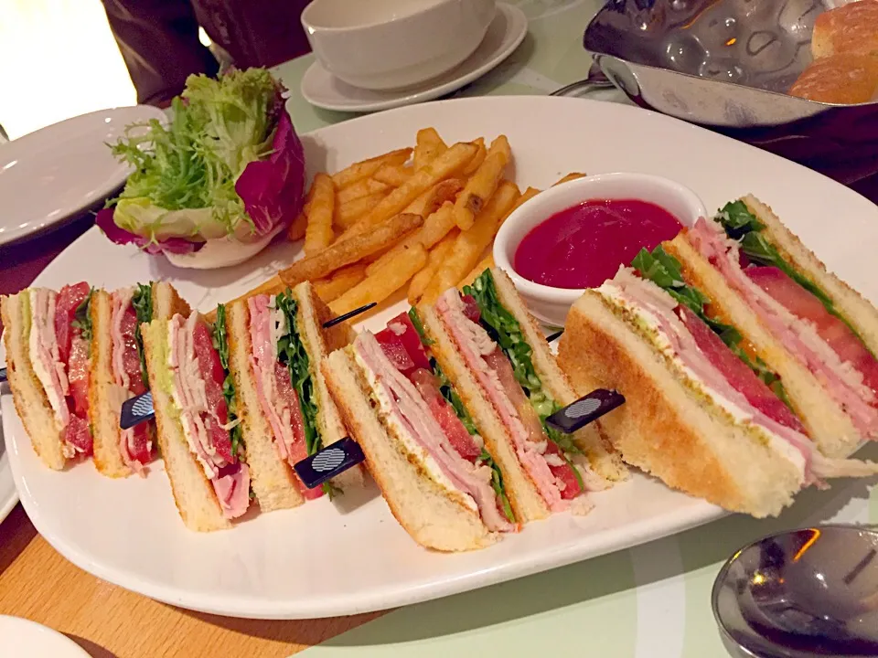 Park lane club sandwich|Sky Blueさん