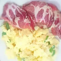 Snapdishの料理写真:scrambled eggs and cured meat|Barberttさん