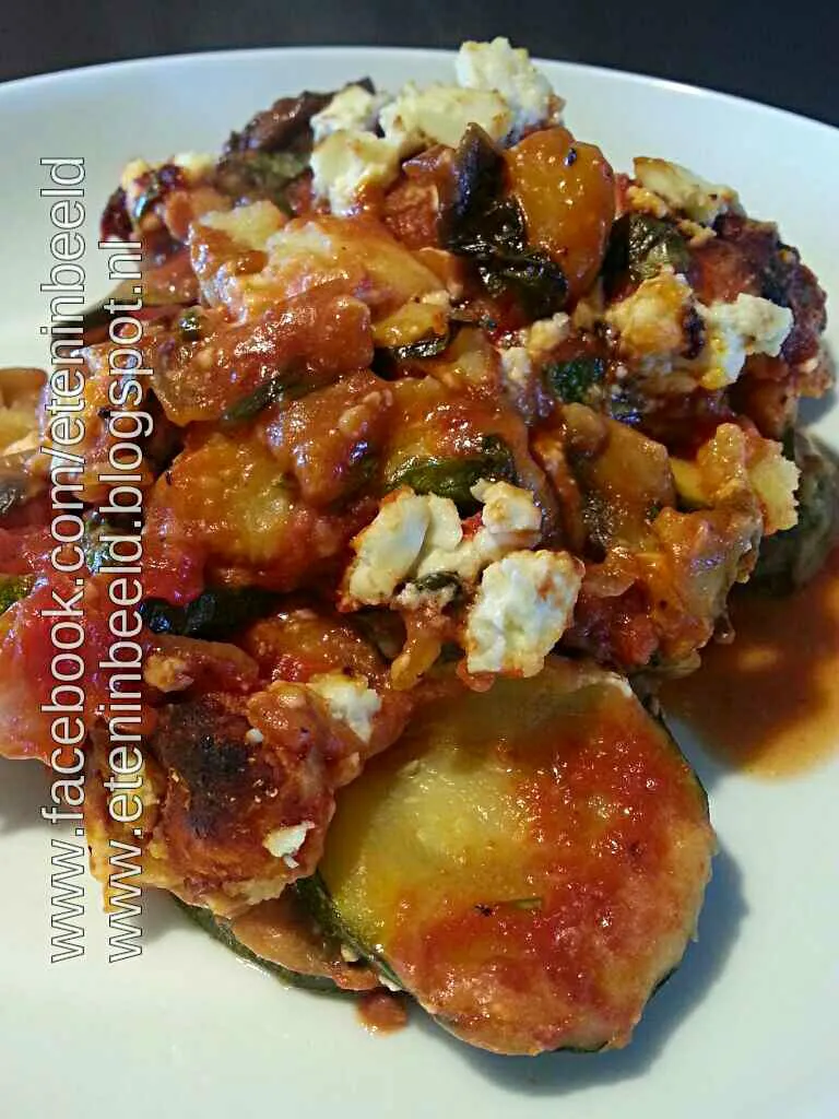 Zucchini, mushroom, gnocchi casserole|Frank&Jolanda - Eteninbeeldさん