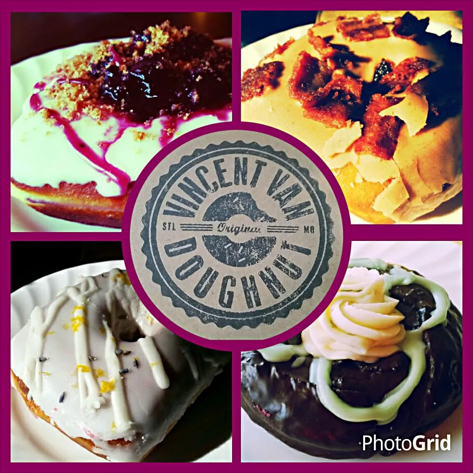 Vincent Van Doughnuts - Blueberry cheesecake, Maple bacon, Lemon Lavender and Chocolate mint doughnuts Sunday breakfast.  St. Louis, MO, USA.|Jihollandさん