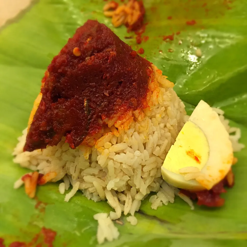 Snapdishの料理写真:Nasi Lemak|suhaimiさん