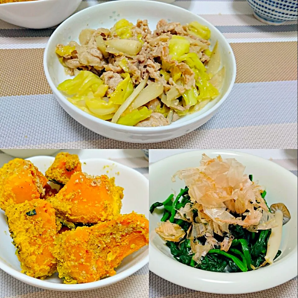 Snapdishの料理写真:豚肉とウドとキャベツの味噌炒め、ほうれん草のおひたし、かぼちゃのごま煮|みんさん